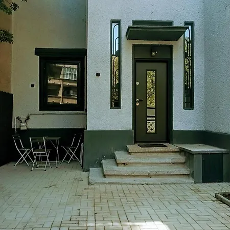 Littlehouse- Entire For Maximum 4 People Villa Bucarest